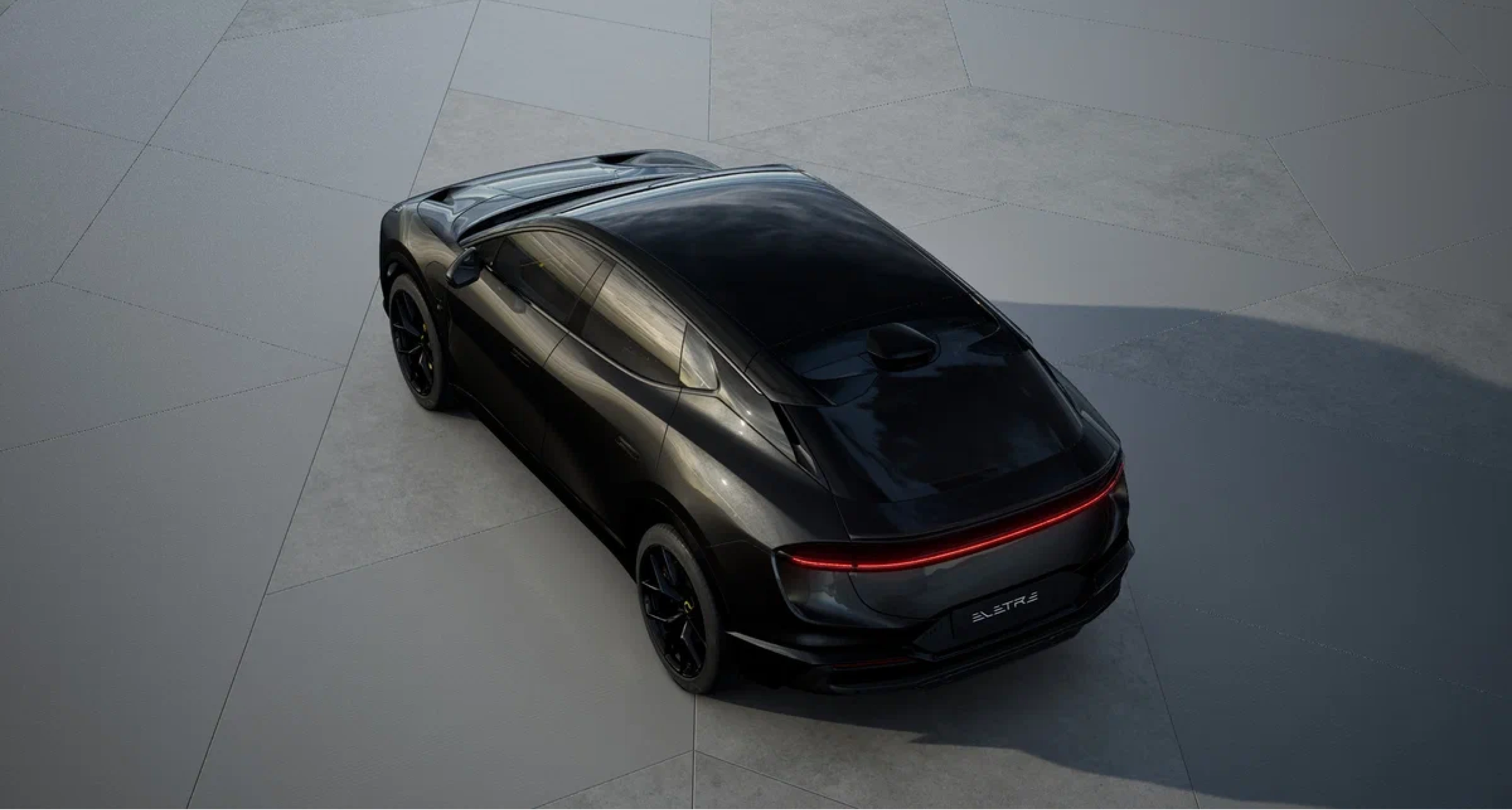 Exterior 3